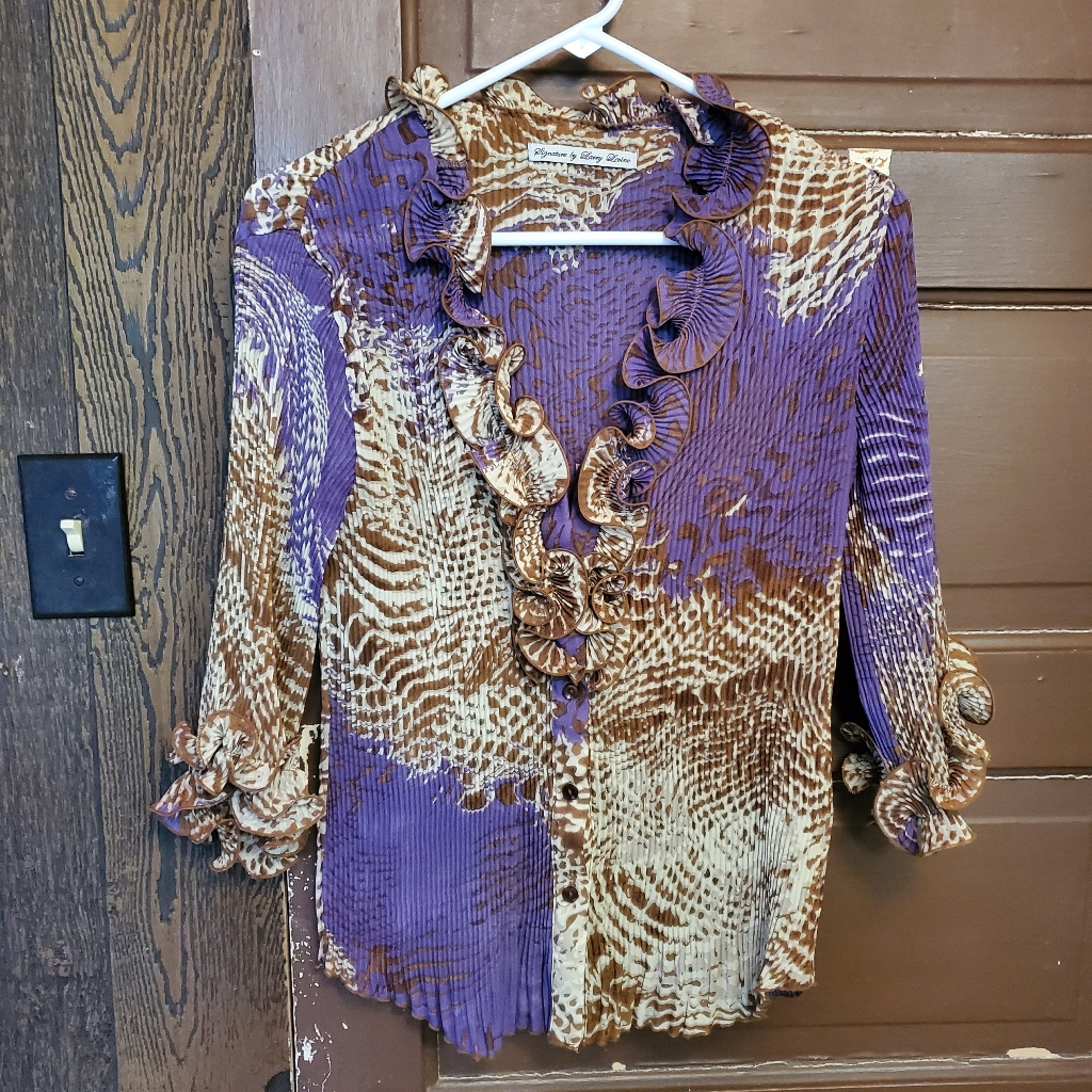 Pleated Patterned Blouse